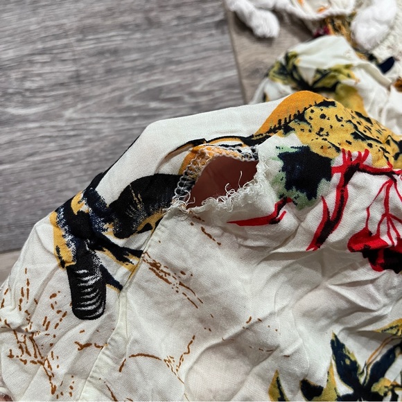 Flowy floral dress - Picture 2 of 9